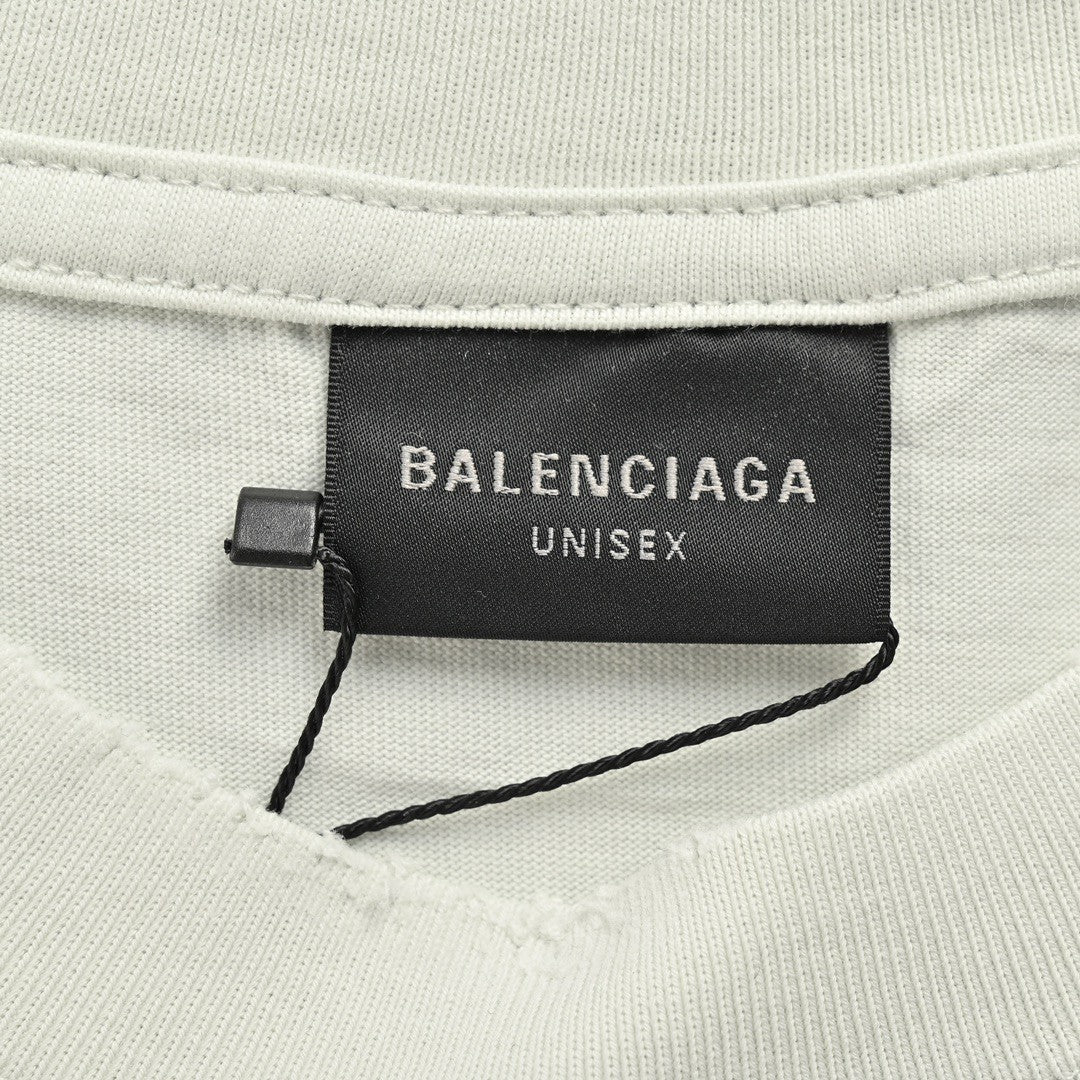Camiseta Balenciaga con logo desgastado en blanco
