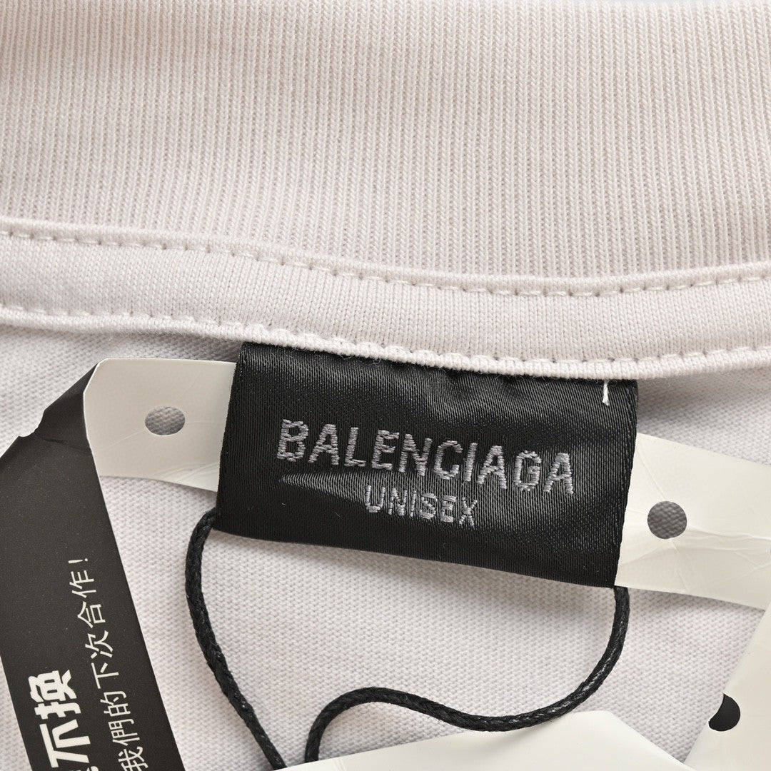 Camiseta Balenciaga con logo desgastado en blanco