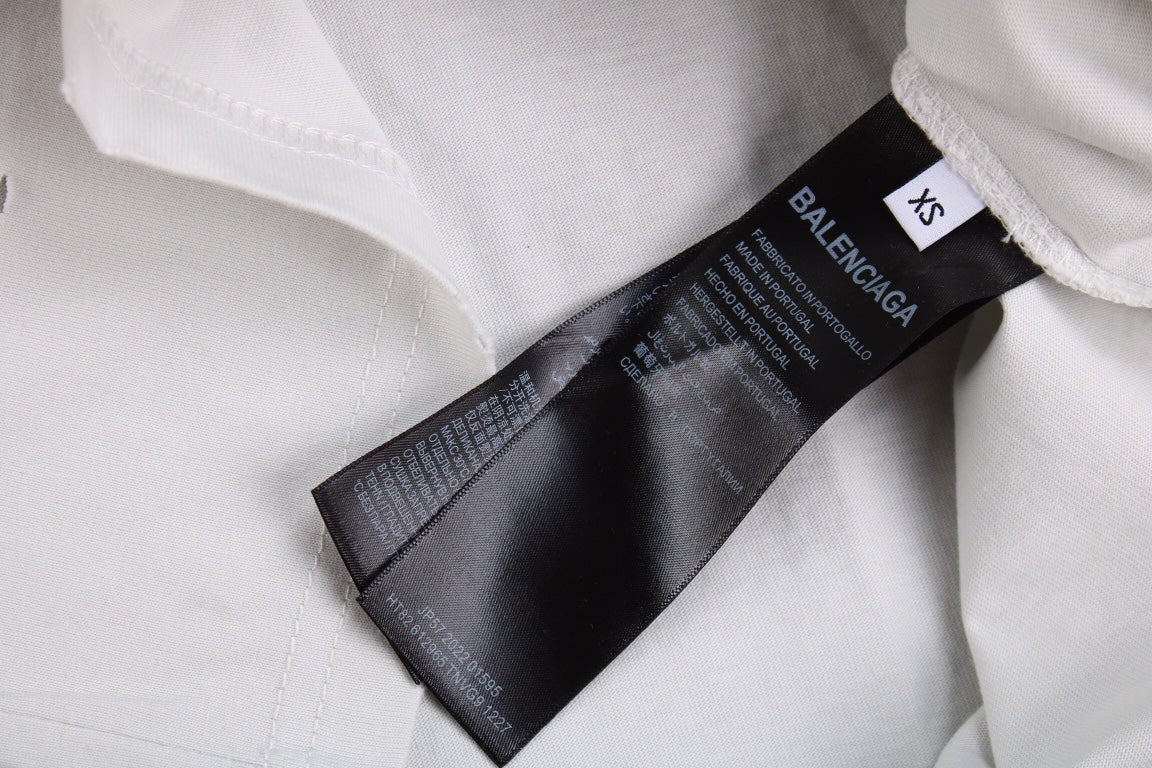 Camiseta Balenciaga con logo desgastado, blanca y gris
