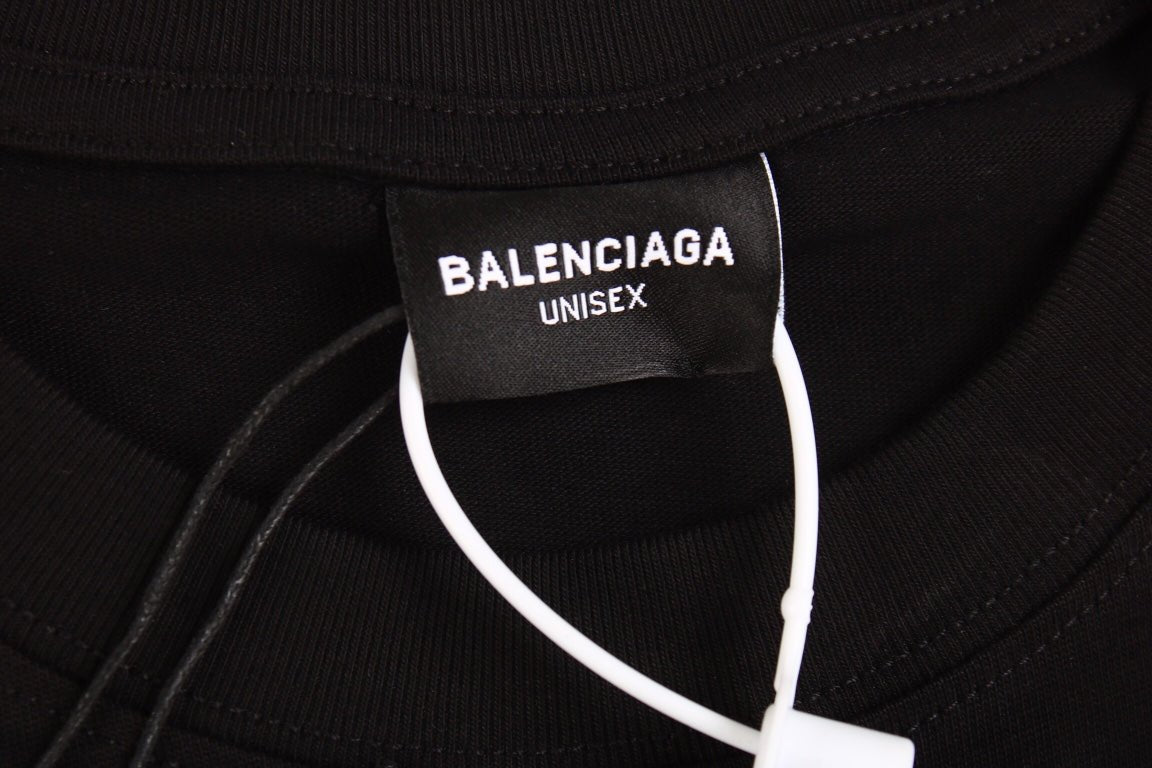 Camiseta negra con el logo doble B de Balenciaga