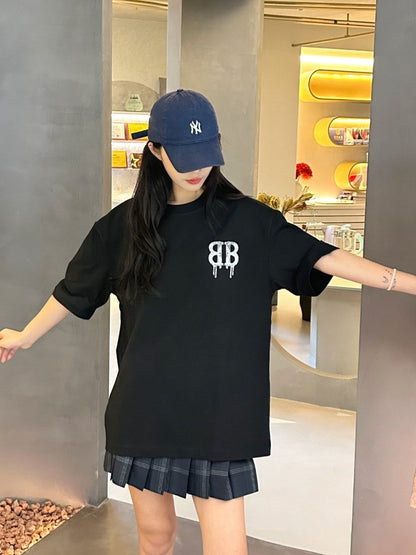 Camiseta Balenciaga con logo BB goteando (negra)