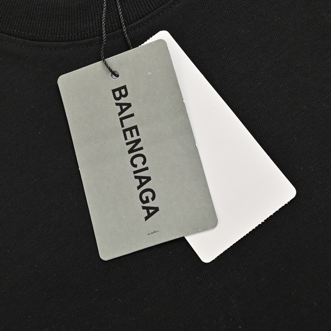 Camiseta Balenciaga con logo BB goteando (negra)