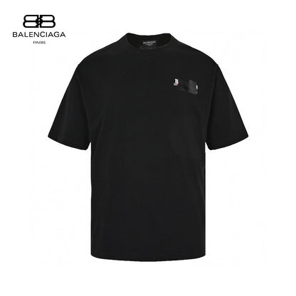 Balenciaga Embroidered Patch Logo T-shirt (black) Unisex Streetwear Limited Edition - The Balenciaga Embroidered Patch Logo T-Shirt in black brings a modern twist to classic streetwear.