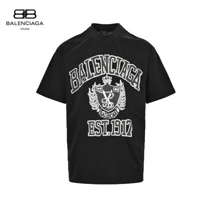 Balenciaga Est. 1917 Crest T-shirt (black) Unisex Streetwear Limited Edition - This black Balenciaga T-shirt features a bold, collegiate-inspired design with the brand name and establishment
