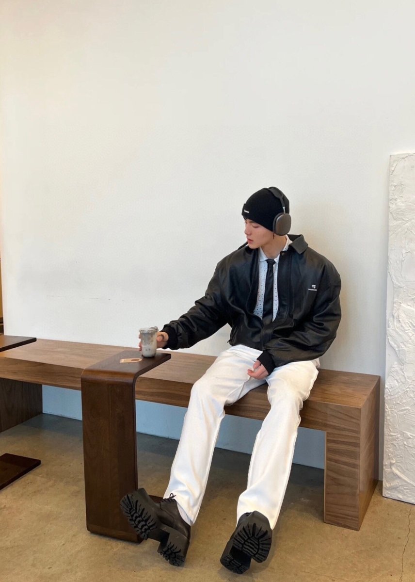 Chaqueta de piel sintética Balenciaga negra