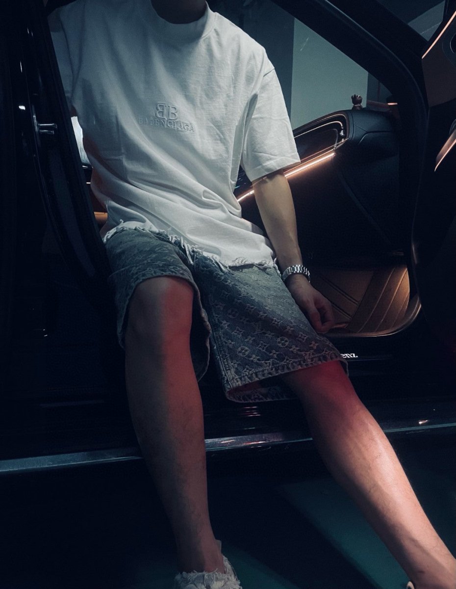 T-shirt à franges Balenciaga