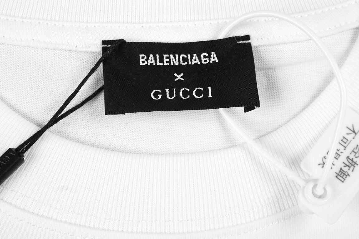 Camiseta Balenciaga Gothic Logo - Blanca