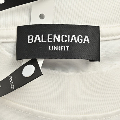 Camiseta Balenciaga con logo gótico (blanca)