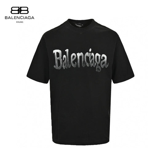 Balenciaga Gradient Logo T-shirt (black) Unisex Streetwear Limited Edition - This black Balenciaga T-shirt is a perfect blend of simplicity and style. It features a