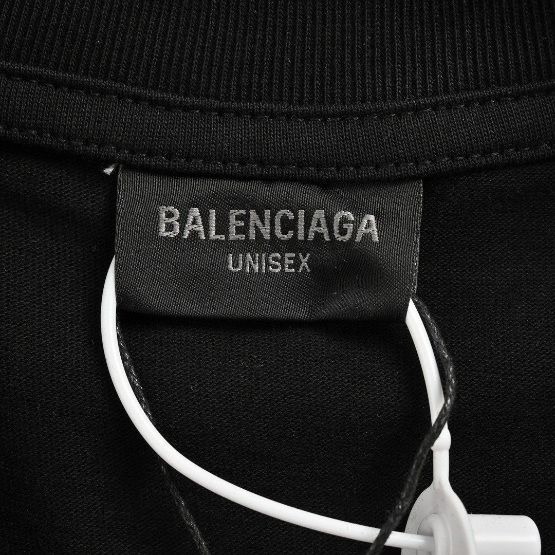 Camiseta Balenciaga con logo degradado (negra)