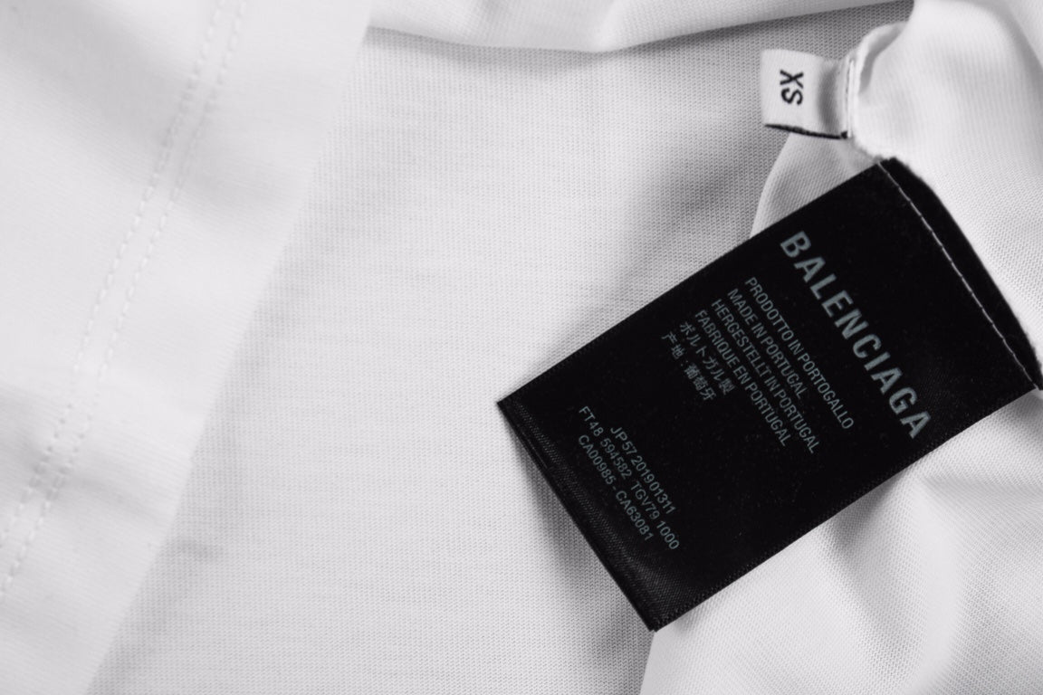 Camiseta blanca con logo degradado de Balenciaga