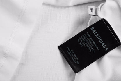 Camiseta blanca con logo degradado de Balenciaga