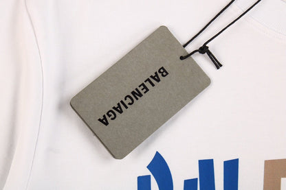 Camiseta blanca con logo degradado de Balenciaga