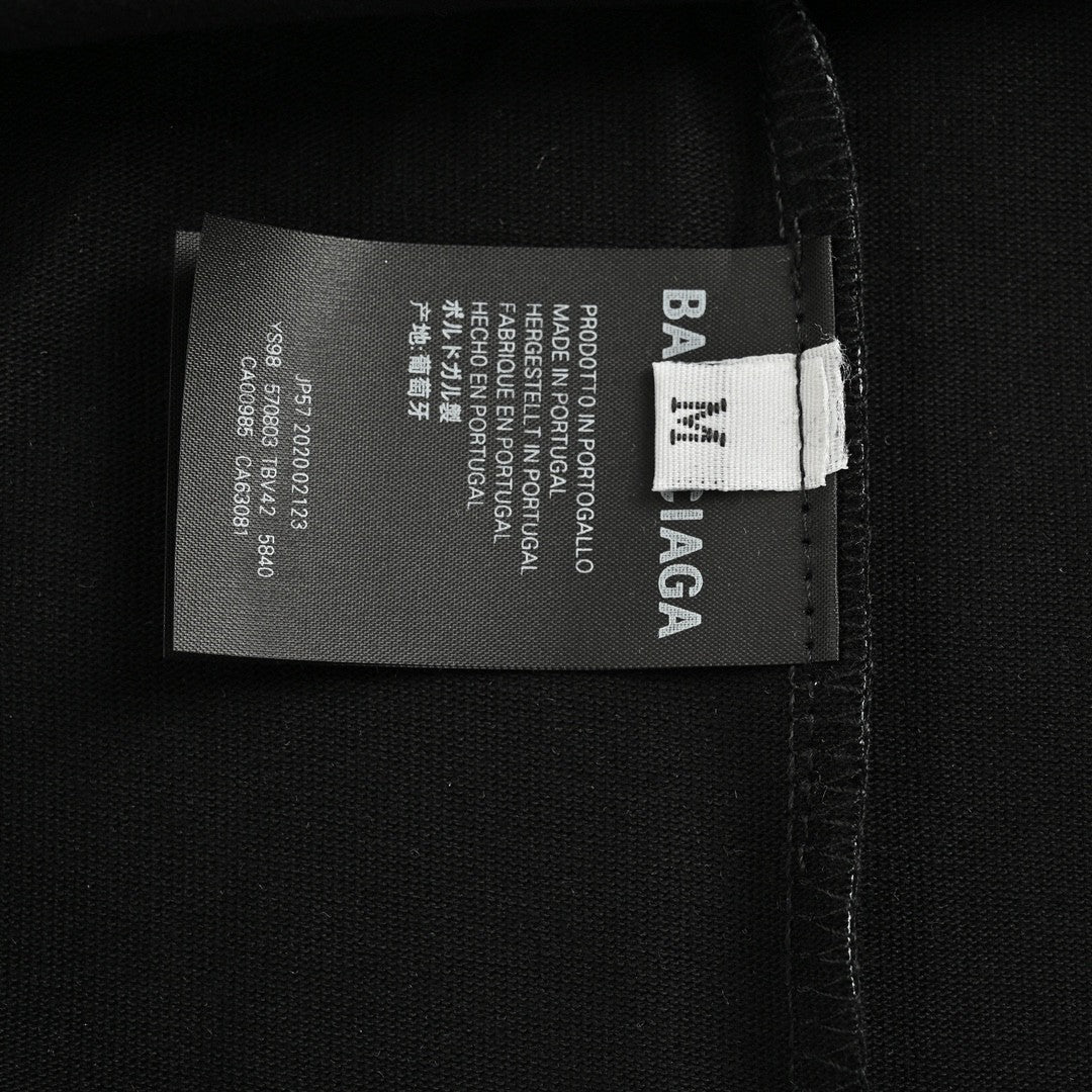 Camiseta negra con rayas degradadas de Balenciaga