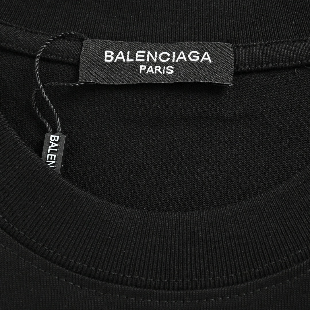 Camiseta negra con rayas degradadas de Balenciaga