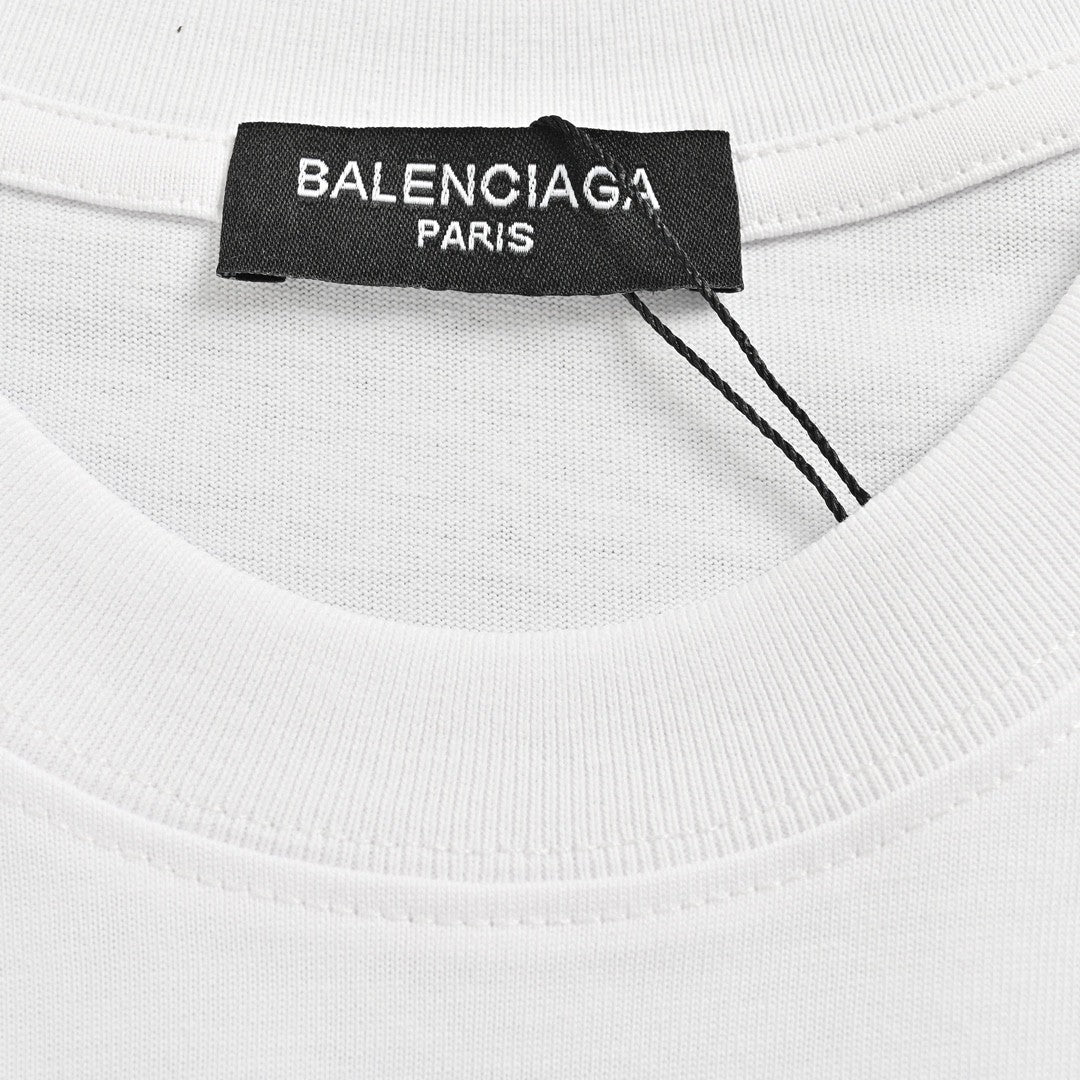 Camiseta Balenciaga con rayas degradadas