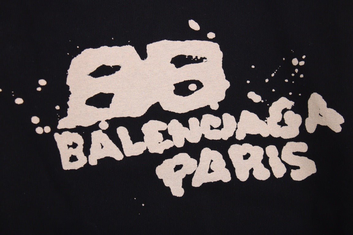 SUDADERA CON CAPUCHA BALENCIAGA CON LOGOTIPO DE GRAFFITI, NEGRA