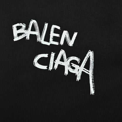 Camiseta negra con logo de grafiti de Balenciaga