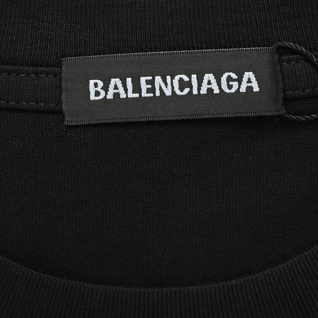 Camiseta negra con logo de grafiti de Balenciaga