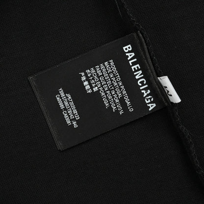 Camiseta negra con logo de grafiti de Balenciaga