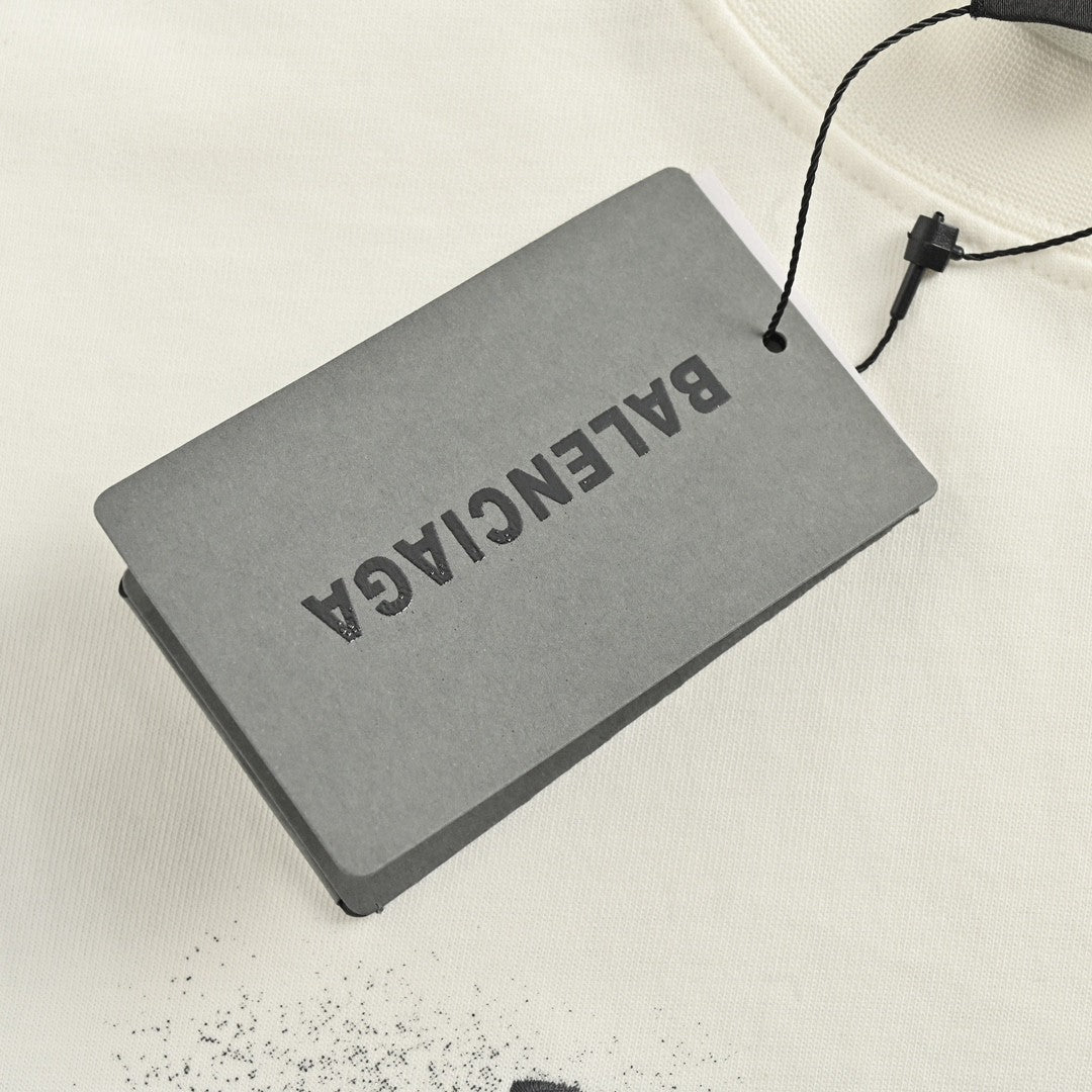 Camiseta con logo gráfico de Balenciaga