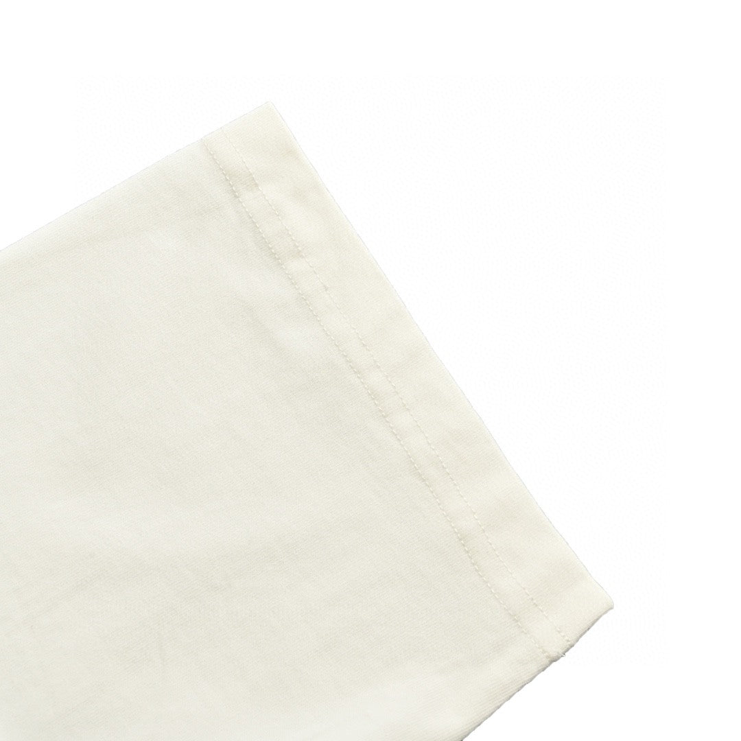 Camiseta con logo gráfico de Balenciaga