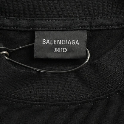 Camiseta Balenciaga con logo gráfico (negra)