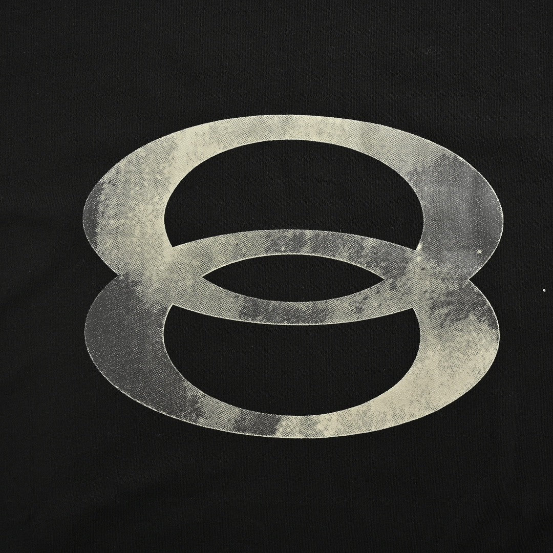 Camiseta Balenciaga con logo gris (negra)