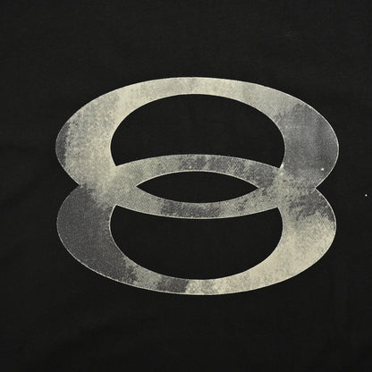 Camiseta Balenciaga con logo gris (negra)