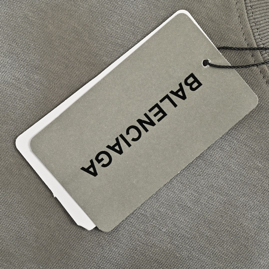 Camiseta Balenciaga gris con estampado tie-dye