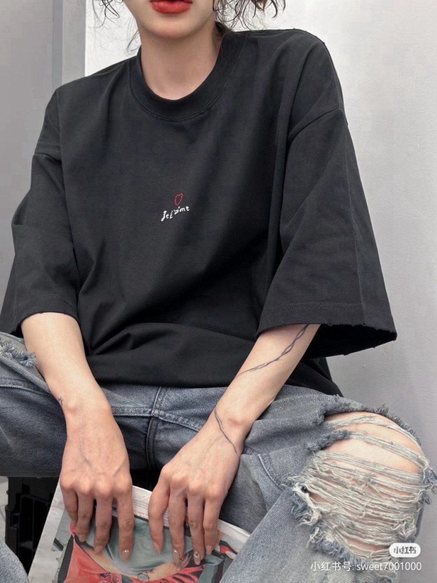 Camiseta negra Balenciaga Je t'aime