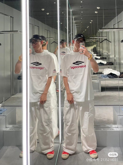 CAMISETA BLANCA CON ESTAMPADO DEL LOGOTIPO DE BALENCIAGA