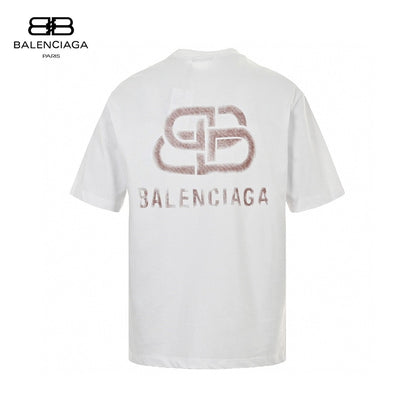Balenciaga Logo T-shirt Unisex Streetwear Limited Edition - This Balenciaga t-shirt showcases a plush logo design on the chest. Crafted from high-quality cotton,