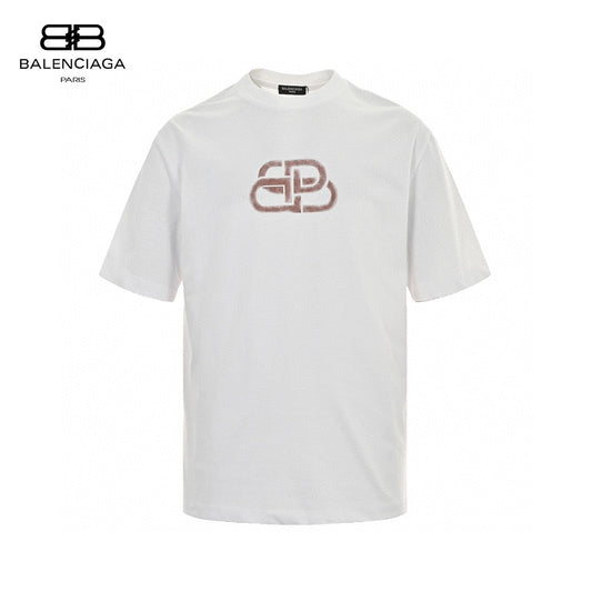 Balenciaga Logo T-shirt Unisex Streetwear Limited Edition - This Balenciaga t-shirt showcases a plush logo design on the chest. Crafted from high-quality cotton,