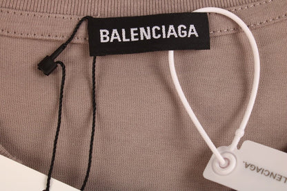 Camiseta Balenciaga 'Este no es el nuevo logo'