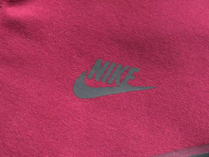NIKE Tech Fleece Hoodie - Burgundy - Red Unisex Streetwear Limited Edition - The NIKE TECH FLEECE HOODIE BURGUNDY - REPLICA combines modern sportswear innovation with bold streetwear