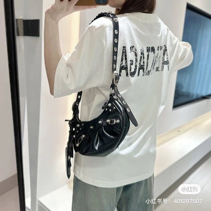 Camiseta Balenciaga - Logotipo desgastado