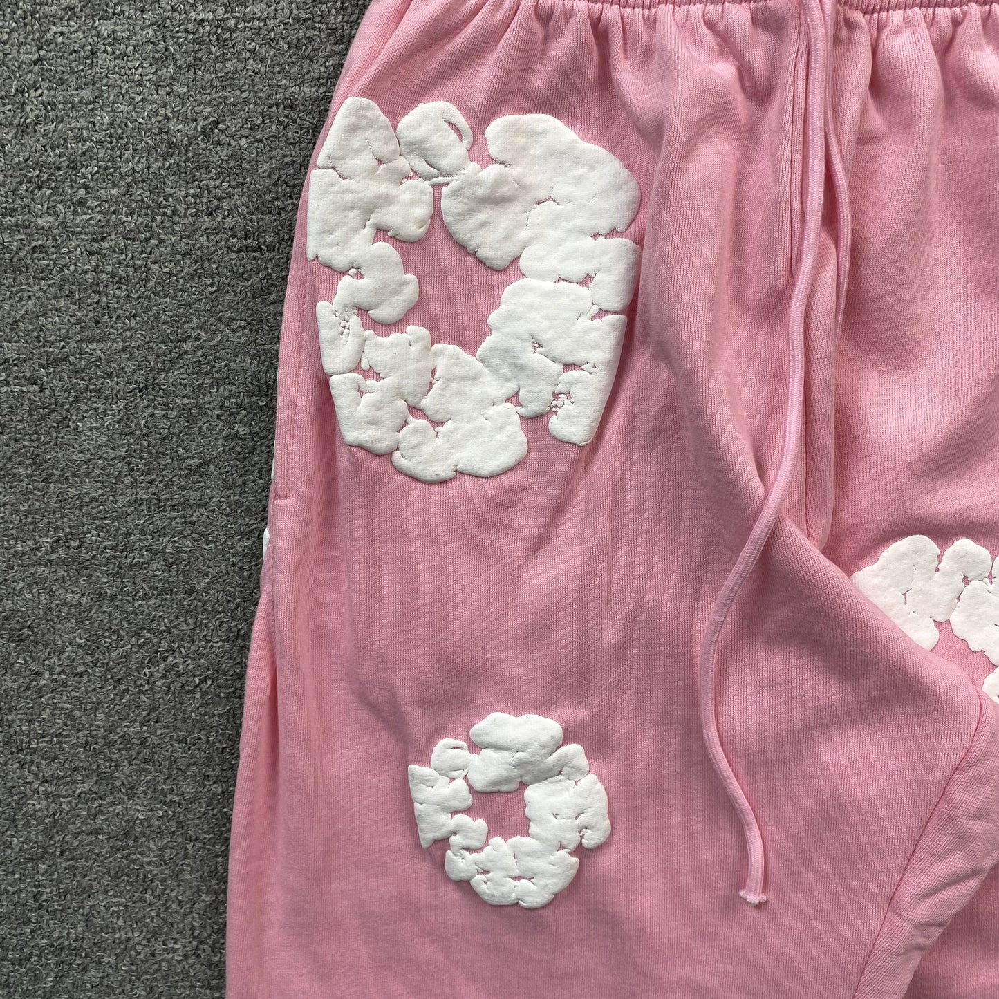 DENIM TEARS COTTON WREATH SWEATPANTS PINK - close up - replica sneakers