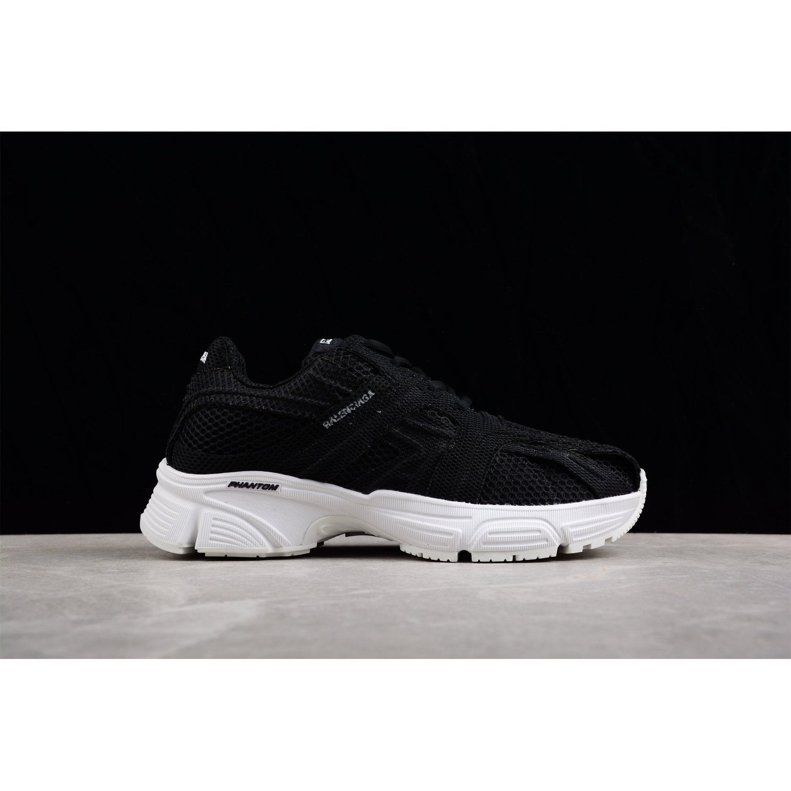 BALENCIAGA Phantom - Biocolor Sneakers Unisex Streetwear Limited Edition - The Balenciaga Phantom x Biocolor infuses vibrant dual-tone aesthetics into the brand's streamlined sneaker design.