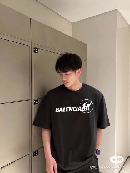 T-SHIRT NOIR AVEC LOGO BALENCIAGA