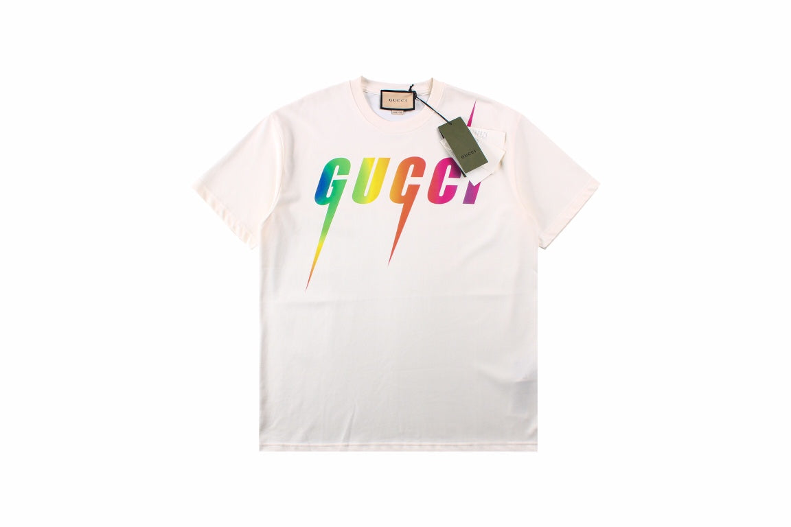 Gucci Rainbow Lightning T-shirt (white) Unisex Streetwear Limited Edition - <span>Stylish white t-shirt featuring a bold, rainbow-colored Gucci logo with striking lightning bolt accents. Made