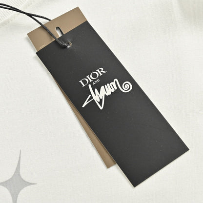 Camiseta gráfica de Gucci con conejito