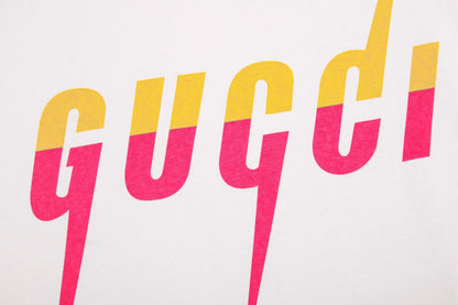 Camiseta Gucci con logo retro