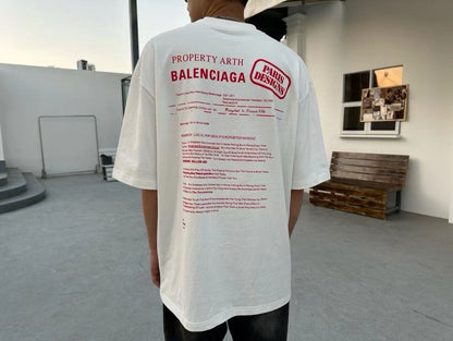 Camiseta Balenciaga con logo estampado (blanca)