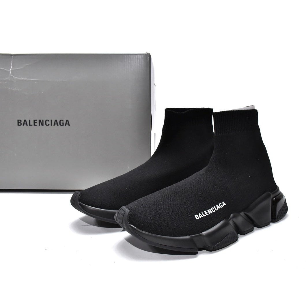 BALENCIAGA Speed Trainer - Triple - Black Unisex Streetwear Limited Edition - The Balenciaga Speed Trainer x Triple Black edition elevates the iconic Speed Runner collection with