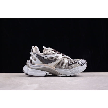 BALENCIAGA Runner - Taupe Mi - Sneakers - Red Unisex Streetwear Limited Edition - Introducing the BALENCIAGA Runner in Taupe Mix, a sophisticated fusion of style and performance. These