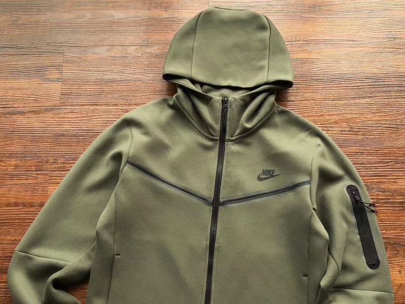 NIKE Tech Fleece Hoodie - Army - Green Unisex Streetwear Limited Edition - The NIKE TECH FLEECE HOODIE ARMY GREEN - REPLICA is a perfect blend of modern