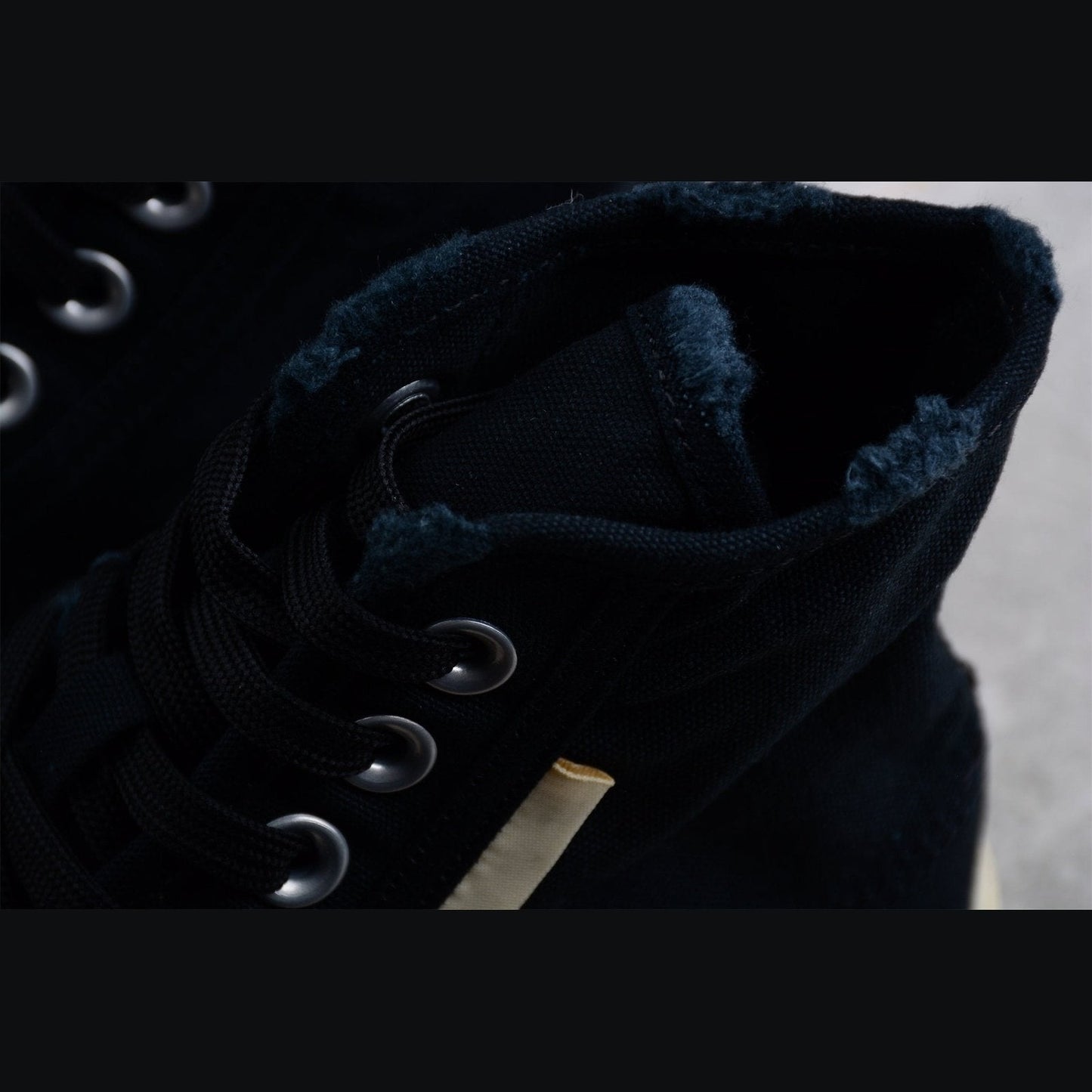 BALENCIAGA Paris High Vulc Destr - Sneakers - Black Unisex Streetwear Limited Edition - Introducing the BALENCIAGA Paris High Vulc Destr x Black, an avant-garde masterpiece blending high fashion