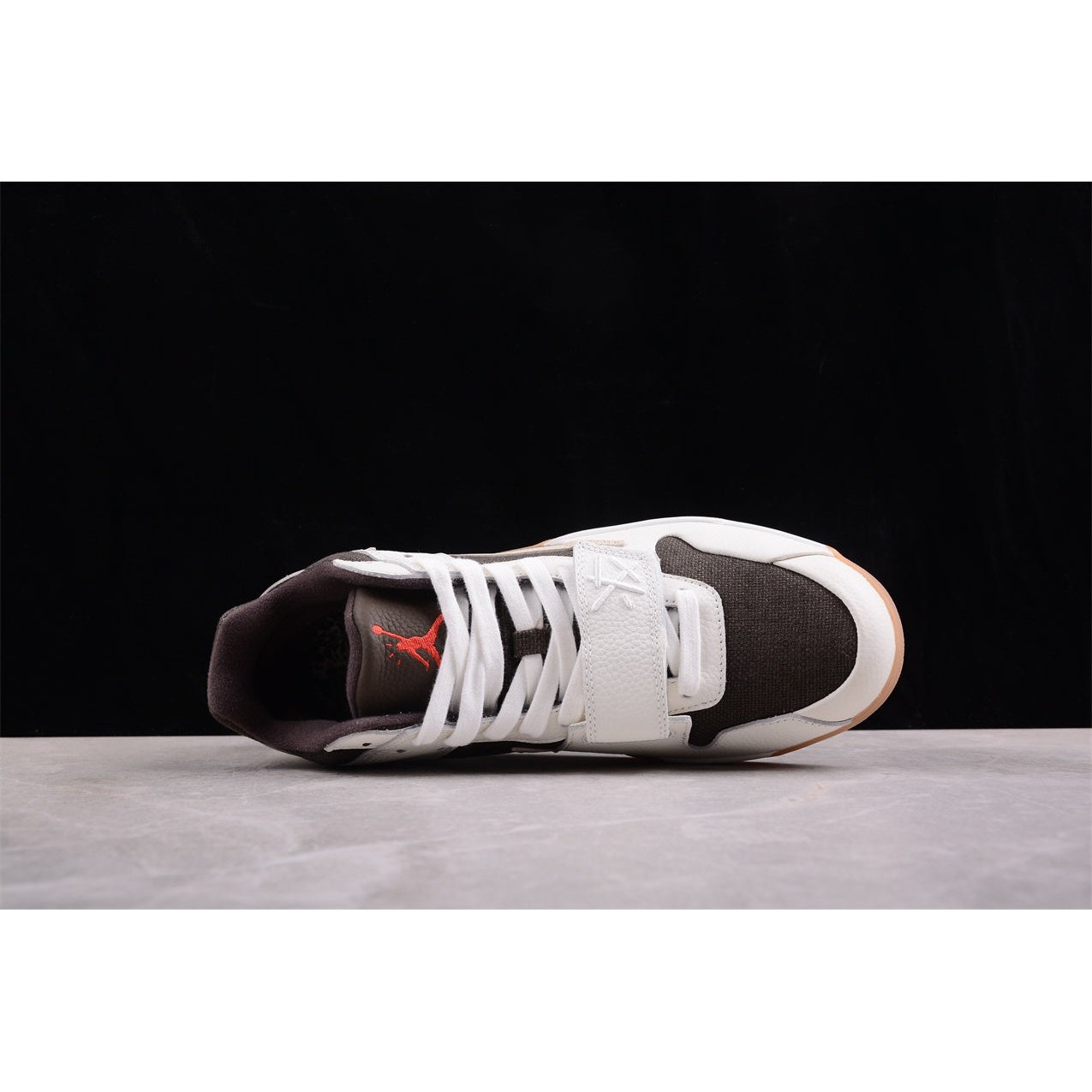 JORDAN Jumpman Jack Tr - Travis Scott Sail - Red Unisex Streetwear Limited Edition - Experience the pinnacle of collaboration with the Jordan Jumpman Jack TR x Travis Scott Sail.