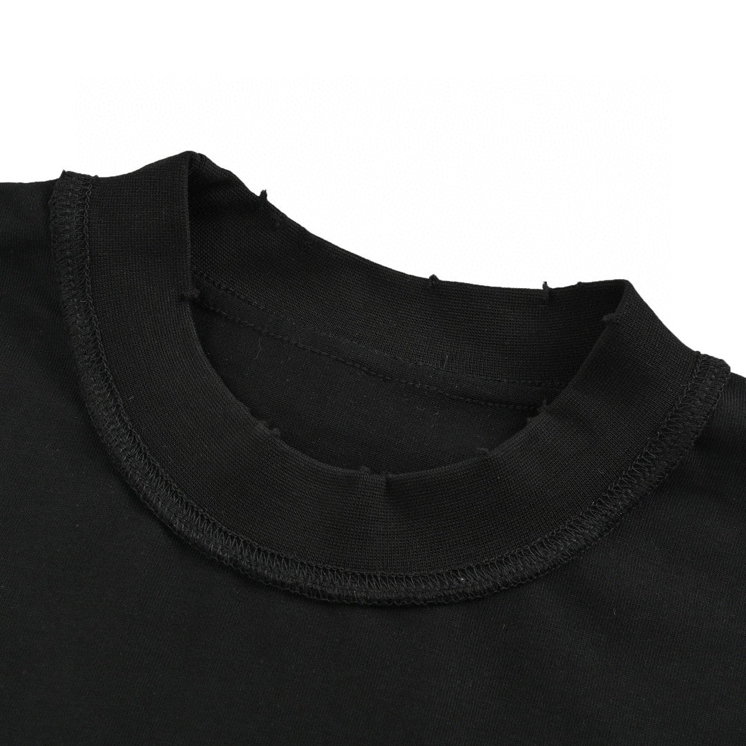 Camiseta Balenciaga - Diseño de texto y gráficos